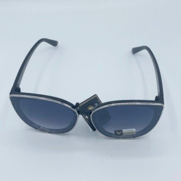 2/$30 NEW Polarized Butterfly Design Sunglasses | Black - Picture 4 of 6
